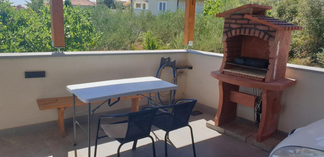 Vila Marijana Preko Εξωτερικό φωτογραφία